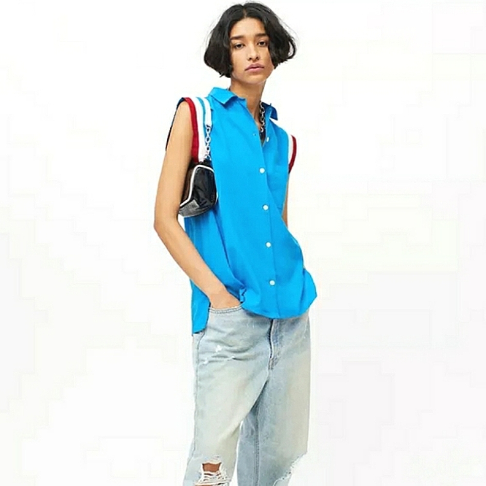 New Urban Outfitters Wayne Sleeveless Button-Down Shirt - Picture 2 of 9
